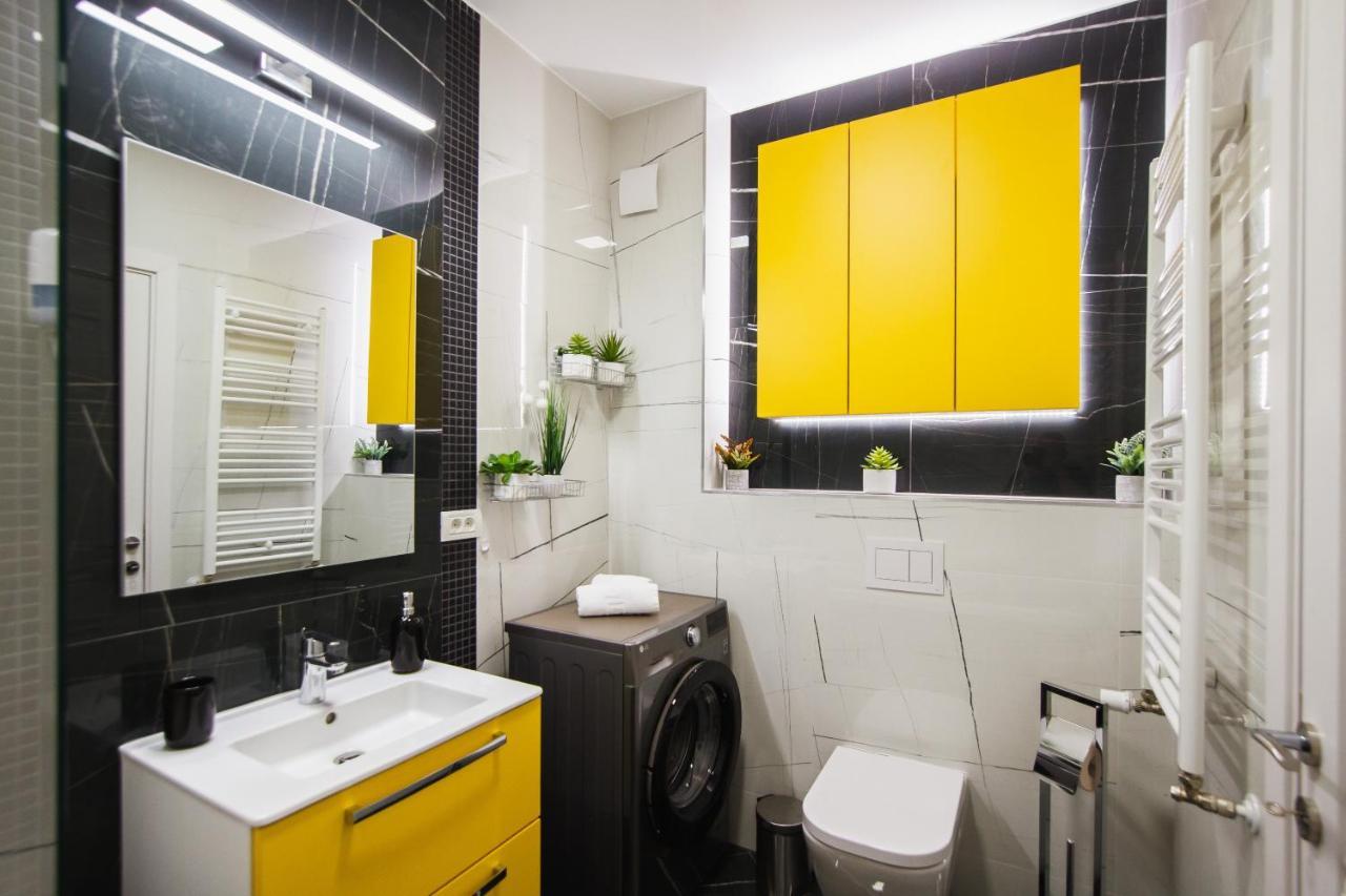 Romantic Getaway At West Residence Oradea Exteriér fotografie